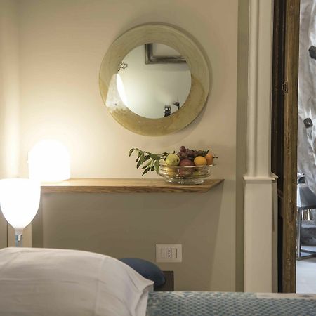 Atelier Ines B&B Home Gallery Наполи Екстериор снимка
