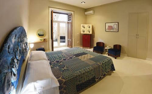 Atelier Ines B&B Home Gallery Наполи Екстериор снимка